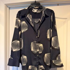 Rachel Zoe size L Women’s Button Down Chic Black and White Geometric Blouse